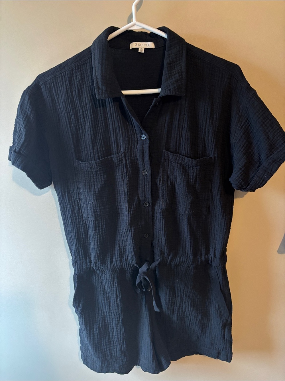 Z Supply Black Short-Sleeve Button Front Shirt Romper